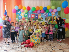 В нашем садике прошел летний праздник – День защиты детей! В нашем садике прошел летний праздник – День защиты детей!.